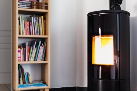 Poêle à granulés, un investissement rentable pour votre confort thermique